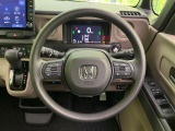【ステアリングスイッチ】運転中、前方から目線をそらすことなく、オーディオ等の操作が可能な便利機能!安心&快適なドライブを演出してくれます♪