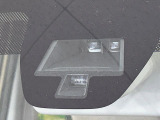【レーダーブレーキサポート】走行中に前方の車両等を認識し、衝突しそうな時は警報とブレーキで衝突回避と被害軽減をアシスト。より安全にドライブをお楽しみいただけます。