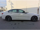 【BMWの伝統-2】時代を超える美しさ。磨き抜かれたエアロダイナミクスが瞳を奪う。一目で伝わるスポーティーなプロポーションは、BMWの走行性能を生み出すのに欠かせない要因の一つです