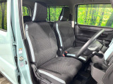 運転席シート廻りは使用感も少なく、良好な状態となっています。丁寧に使われていたことがよくわかりますね。