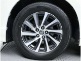 お車の取扱説明書・メンテナンスノート(記録簿)も御座います。トヨタのディーラーで安心を買って下さい。当社は無理な勧誘は致しません。まずはお客様からのお問い合わせを心よりお待ちしております。