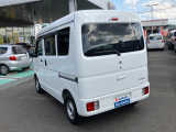 車両左斜め後ろからです!