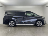 ◆北は北海道から南は沖縄まで、ご購入いただいたお車は全国にご納車が可能です!お電話、メール、動画などでリモートでお車のご案内も可能です!親切、丁寧に対応させて頂きますのでお気軽にご相談ください!