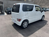 これからお車を購入し長くカーライフを楽しんで頂きたいと思い、当社スタッフは、そんな様々なお客様と安心して、楽しめるカーライフを一緒に考えてご提案させて頂いております。