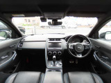 光岡自動車は、お客様と夢、希望、喜びを共有する楽しいクルマづくりと販売・サービスを通じて社会に貢献し続けます。「独創的なクルマに乗る喜びを、より多くの人々に伝えたい」それが光岡自動車の原点です。