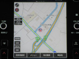 地図のアップ写真です。縦型画面は進行方向が広く見えて使い易い形状です。