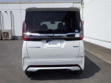 すぐ乗れる中古車も当店はラインナップ!!全車1年距離無制限保証付き!まるまるクリンで内外装キレイ!マイカーローンは最短15分で審査可能!お車のことならまず当店にご相談ください!