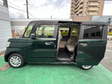 全体的に大きな傷や凹みはありません