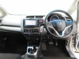 Honda車が初めての方にも扱いやすく分かりやすいインパネ周りと各種スイッチ類です。
