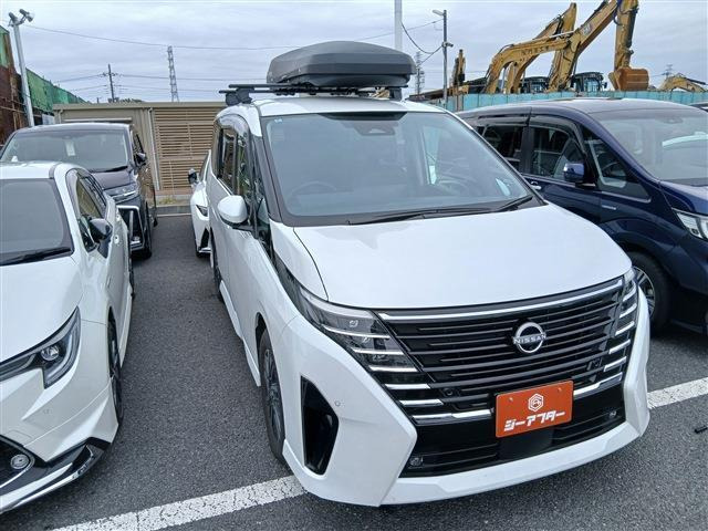 セレナ 1.4 e-POWER ハイウェイスターV マルチベッド 禁煙車 後席モニター 純正12.3...