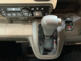 ホンダ系ディーラーで販売される全てのホンダ車なら、ホッと保証(無料)がついています。エアコン、純正オーディオを始め、エンジン、足廻りまでカバー。初回1ヵ月点検も無料で実施致します。