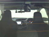 リヤ用ドライブレコーダー装備!これがあれば、相手方が危険運転をしてきた場合などでも客観的に証明でき、事故や事件の直接的な証拠の確保にも生り得ます。