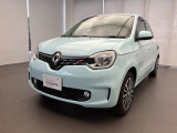 日常に彩りを添える、フレンチパステルのブルードラジェ。