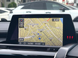 【メーカー純正ナビ】インテリアに溶け込むスタイリッシュな「専用設計」メーカーナビを装備♪視認性や操作性など基本性能にも優れ、より上質なカーライフをお楽しみいただけます。