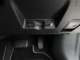 ETC!料金所も止まる事無くスイスイです!窓を開ける必要も無いので雨や花粉、排気ガスの浸入もありません!今や必需品ですネ!