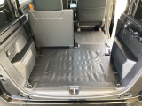 多彩な荷室アレンジが可能で、用途に合わせて自由にレイアウトできます。