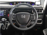 Honda SENSING◆先進の安全運転支援機能で、さまざまなシーンで運転をサポート!システムが運転中のヒヤリハット回避を支援します。