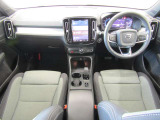 XC40 プラス B4 AWD 4WD 