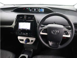 運転席廻りです。