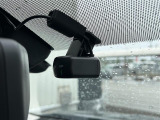 【ドライブレコーダー】運転中の記録を残します。事故などを起こしてしまった際、起こされた時の証拠を残します。その他、カー用品も取り揃えておりますのでご相談下さい。