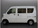 後席両側スライドドア☆ドアをぶつける心配もなく、荷物の積み下ろしも安心して作業いただけます。開口部も広いので作業効率がUP!