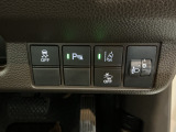 ディーラー整備士による納車前整備とアフターサービスは当店でお求めいただくのメリットのひとつです。