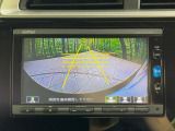 【バックカメラ】駐車時に後方がリアルタイム映像で確認できます。大型商業施設や立体駐車場での駐車時や、夜間のバック時に大活躍!運転スキルに関わらず、今や必須となった装備のひとつです!