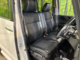 運転席シート廻りは使用感も少なく、良好な状態となっています。丁寧に使われていたことがよくわかりますね。