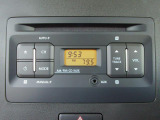 FM/AMラジオ付CDプレイヤーを装備しています☆