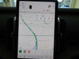 運転操作に必要な情報をひと目で確認できる12.3インチのタブレット型センターディスプレイは、よく使う機能のコントロールボタンも同一画面に表示させることができます。