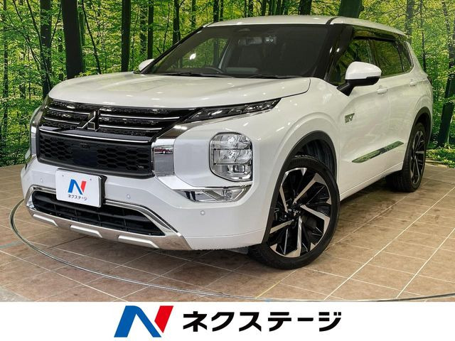 アウトランダー PHEV 2.4 P 4WD 