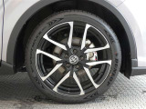 R6年式夏タイヤ225/45R19ダンロップ製です。