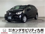 フィット4 e:HEV  HOME タイプは、ホンダセンシングや、LEDヘッドライト、スマートキー、オートエアコンなど装備も充実のグレードです。
