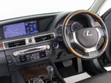 ★使いやすさや安全性を追求したステアリング周り!高級車ゆえにスイッチ類が多いのも特徴ですね!考え尽くされた配置ですぐに使いこなす事が出来ますのでご安心下さい!是非、体感してみて下さい!!