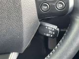 高速道路などでアクセルを踏まずに一定速度での走行を可能にする「クルーズコントロール」を装備。