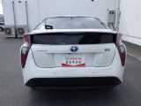 すぐ乗れる中古車も当店はラインナップ!!全車1年距離無制限保証付き!まるまるクリンで内外装キレイ!マイカーローンは最短15分で審査可能!お車のことならまず当店にご相談ください!
