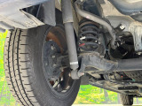 お車を安心してお乗りいただく為には、足回りの定期点検が欠かせません。サービスサポート(有償保証)では無料点検もご提供しており、安心のカーライフをお過ごしいただけるサポート体制が整っています。