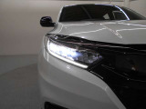 最新のLEDヘッドライトで、より明るく遠くまで照らします!