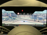 より直観的な操作ができるタッチパッド。スライドやピンチイン/アウトなどスマートフォンと同様の操作感により、直観的に扱うことが出来ます。視線を外さずに操作できるので、走行中でも安全な操作が可能です。