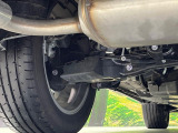 お車を安心してお乗りいただく為には、足回りの定期点検が欠かせません。サービスサポート(有償保証)では無料点検もご提供しており、安心のカーライフをお過ごしいただけるサポート体制が整っています。