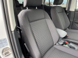 &ldquo;Certified Pre-Owned&rdquo;はお客様の安全性のため、厳しい基準を設定しています。その厳しいチェックをクリアして選び抜かれた車両だけを、ベストコンディションに仕上げてお届けします。