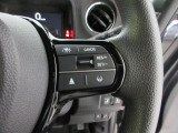 Hondaセンシングの機能のひとつ、アダプティブクルーズコントロール付!アクセルから足を離しても設定したスピードと前車との車間を保ち走行してくれます!車線維持もアシスト☆高速道路で疲労軽減ですね☆