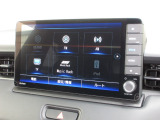 ナビゲーションは純正9インチメモリーナビ(VXU-225VZi)を装着しております。AM、FM、CD、DVD再生、Bluetooth、音楽録音再生、フルセグTVがご使用いただけます。