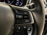 【アダプティブ・クルーズ・コントロール】予め設定した車速内でクルマが自動的に加減速。 前走車との適切な車間距離を維持しながら追従走行し、高速道路でのドライバーの疲労を軽減してくれる嬉しい機能付♪