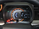 【メーターパネル】見た目もきれいで視認性もよく、安心して運転に集中できます。シンプルであるということが実は安全でもあるんです。