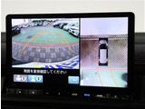 お車選びをお楽しみ頂けるよう、在庫車の展示スペースを十分に確保しております。