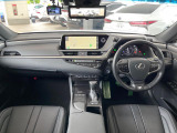 ES 300h Fスポーツ 