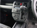 運転席廻りです。