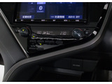 ★使いやすさや安全性を追求したステアリング周り!高級車ゆえにスイッチ類が多いのも特徴ですね!考え尽くされた配置ですぐに使いこなす事が出来ますのでご安心下さい!是非、体感してみて下さい!!