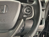クルーズコントロールを装備しています。高速道路などで一定の速度で走ってくれるので運転が楽ですよ!速度を設定できますので、スピードの出しすぎにも注意できます。